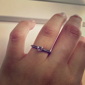 Pandora ring